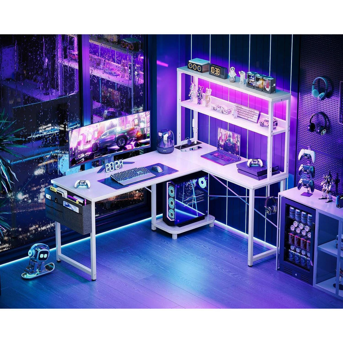 GAMING Tisch L-Form mit LED und Steckdosen 135 x 100 cm Weiß - Weiß, Holzwerkstoff (80/110/75.6cm)