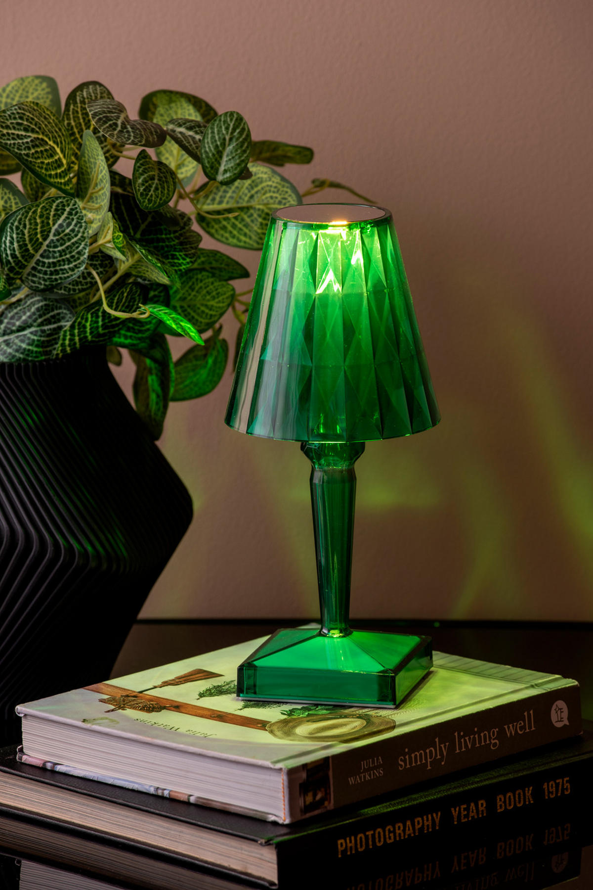 TISCHLAMPE Gem 10/10/25 cm - Grün, Kunststoff (10/10/25cm) - Leitmotiv