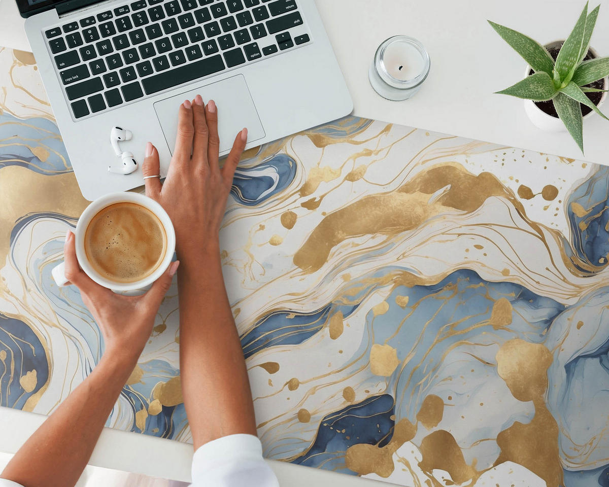 SCHREIBTISCHUNTERLAGE 120x60 cm Blau - Goldfarben/Hellblau, Kunststoff (1.6/120/60cm) - Wallfluent