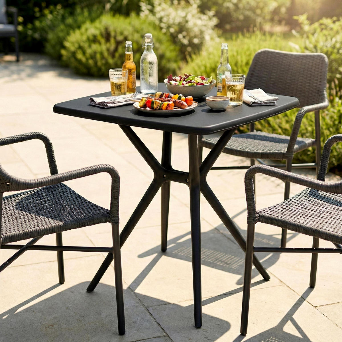 GARTENTISCH Sven eckig 72x72x76cm Kunststoff Schwarz Balkontisch - Schwarz, Kunststoff (72/72/76cm) - DELUKE