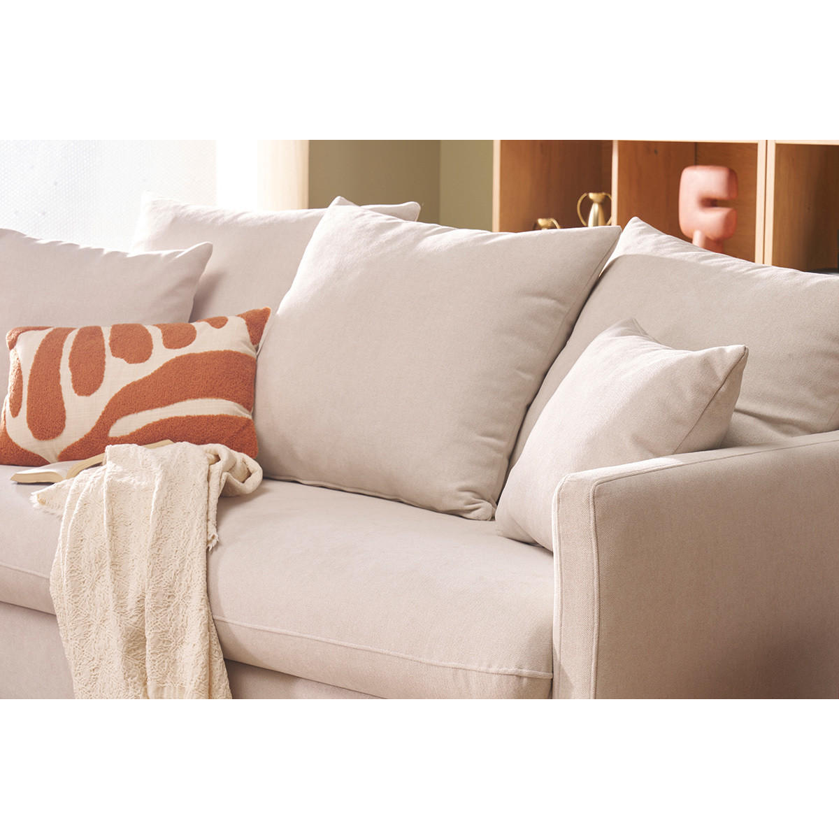 SCHLAFSOFA Beiger Stoff Samteffekt Helles Holz 3-Sitzer LOUISE - Beige, Textil (98/89/182cm) - Miliboo