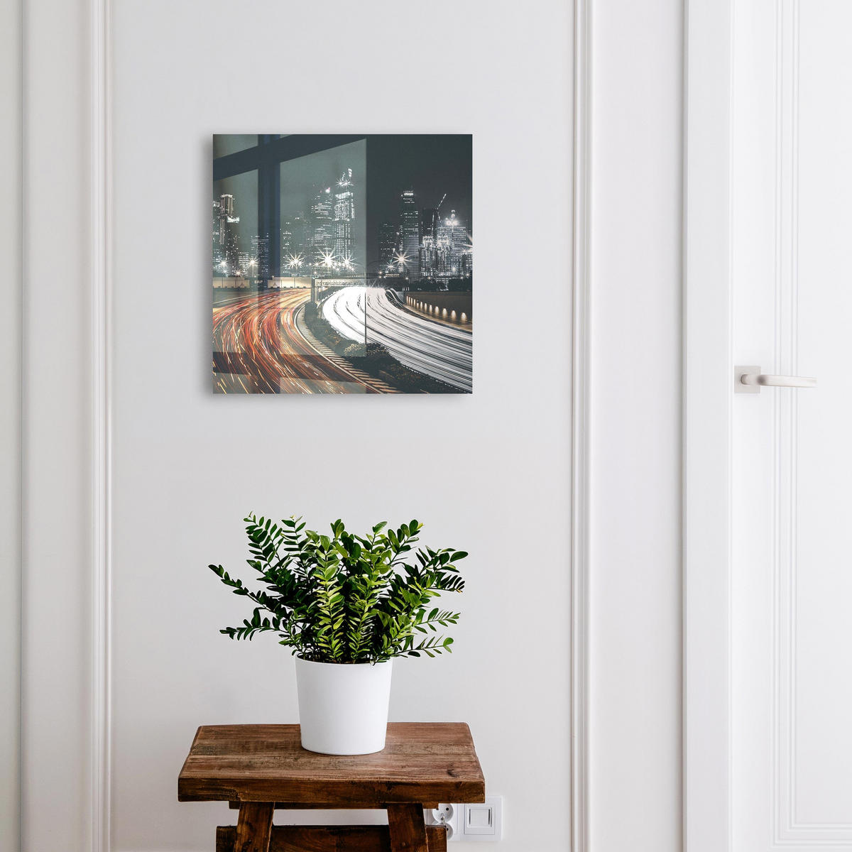 SCHLÜSSELBOX Weiß 30x30 cm – Türöffnung nach rechts - Stadt bei Nacht - Schwarz, Metall (30/30/5cm) - TULUP