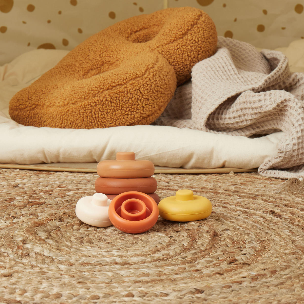 STAPELTURM Silikon Baby Chocolate Bliss - Multicolor, Kunststoff (80/80cm) - Bieco Spielwaren