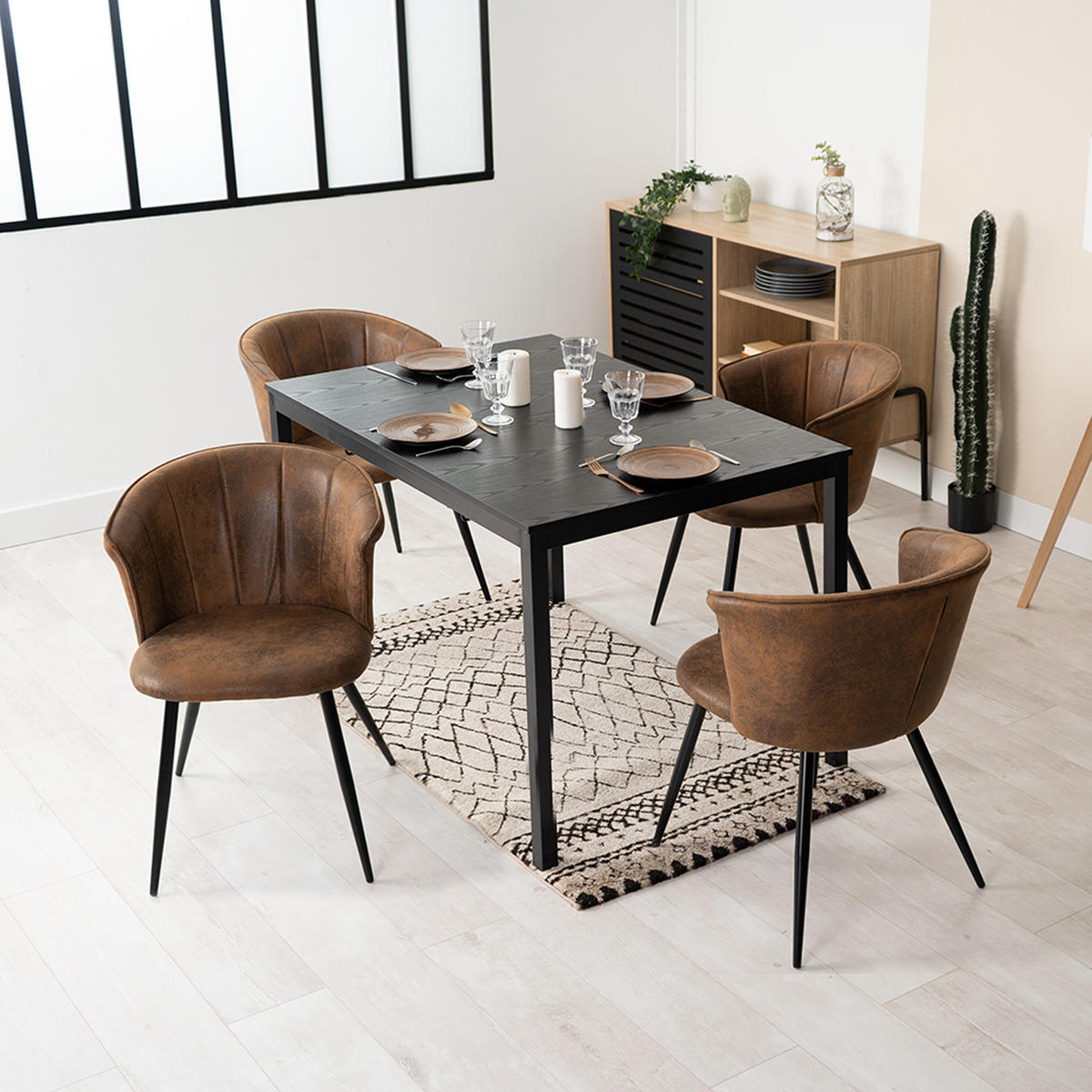 ESSTISCH-SET mit 4 Stühlen, Ausziehbarer Esstisch, Schwarzer Tisch mit 6 Schalensesseln aus Wildlederimitat - Schwarz/Braun, Textil/Metall (53.5/74.5/51cm) - Meubles Cosy