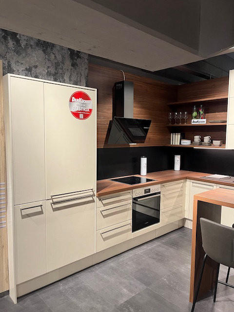 DAN KÜCHE AUSSTELLUNGSSTÜCK - Dan Küchen