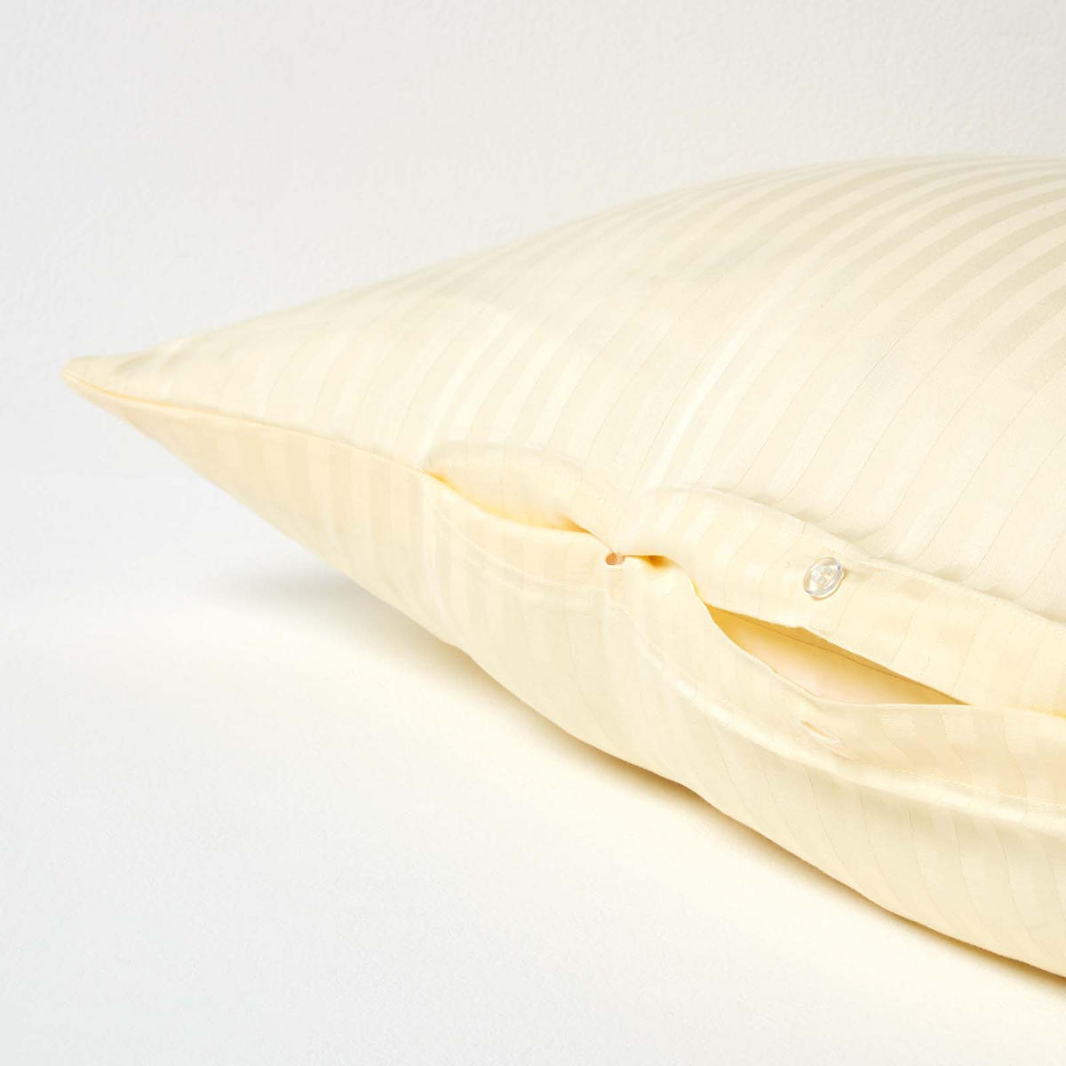 KISSENBEZUG für V-Form-Kissen, Damast-Streifen, Fadendichte 330 - Creme, Textil (38/76cm) - Homescapes