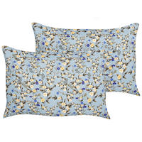 GARTENKISSEN 2er-Set Blumenmuster blau 40/60 cm Valloria - Hellblau, Textil (60/40cm) - Beliani