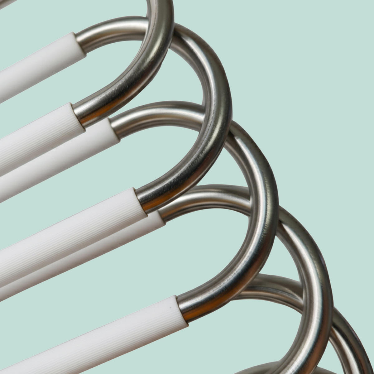 2XVEČNAMENSKI hlačni obešalnik - večbarvno, kovina/umetna masa (24/33/9cm) - Relaxdays