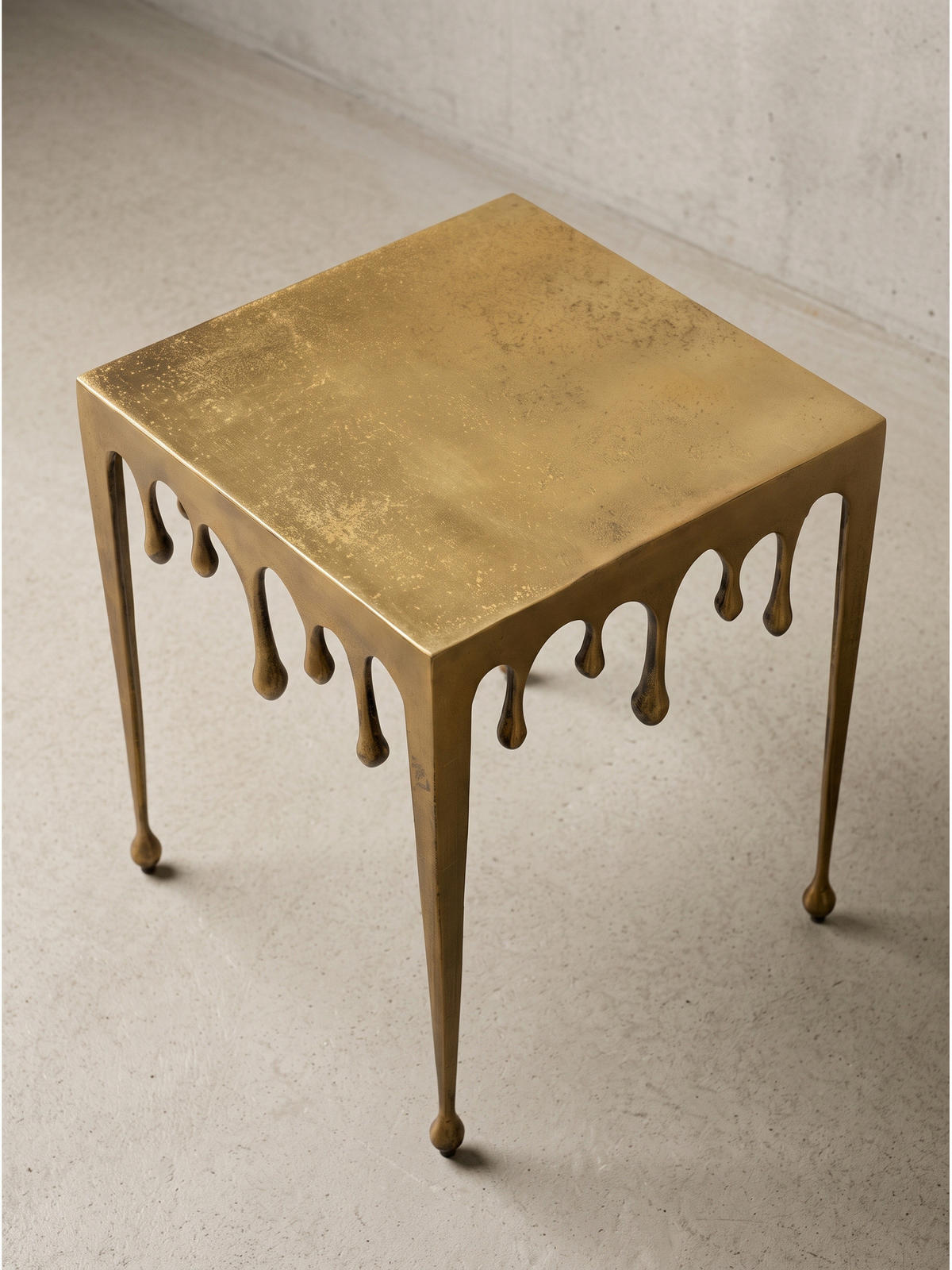 BEISTELLTISCH GARD, Aluminium, handgefertigt, Gold, 45,5 x 45,5 x 51 cm - Goldfarben, Metall (45.5/45.5/51cm) - KADIMA DESIGN