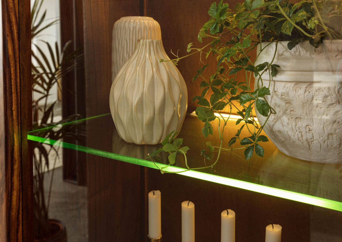 VITRINE Sheesham 109x40x202 walnuss gewachst TORONTO #211 - Walnussfarben, Holzwerkstoff (109/202/40cm) - Massivmoebel24