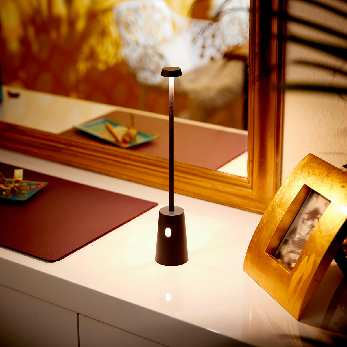 LED-TISCHLAMPE - dimmbar mit Touchsensor und Ladestation für warmweißes Licht, ideal für Innen und Außen, 1er-Set - Weiß, Kunststoff (5.5/5.5/32.2cm) - Northpoint