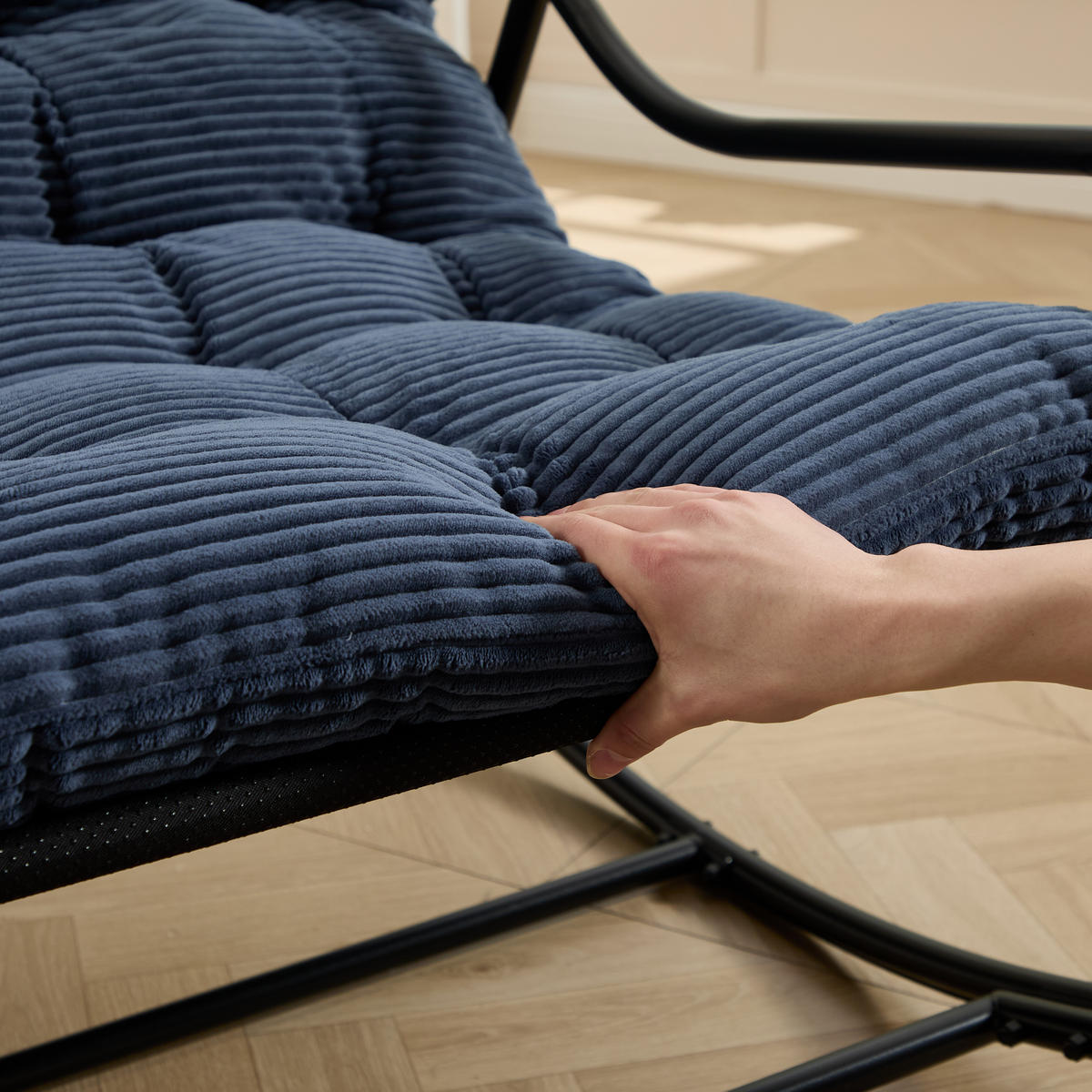 RELAX Schaukelstuhl Blau mit Beinablage Dickem Kissen und Stabilem Stahlrahmen - Blau, Metall (75/82/116cm) - PARAFTA HOME