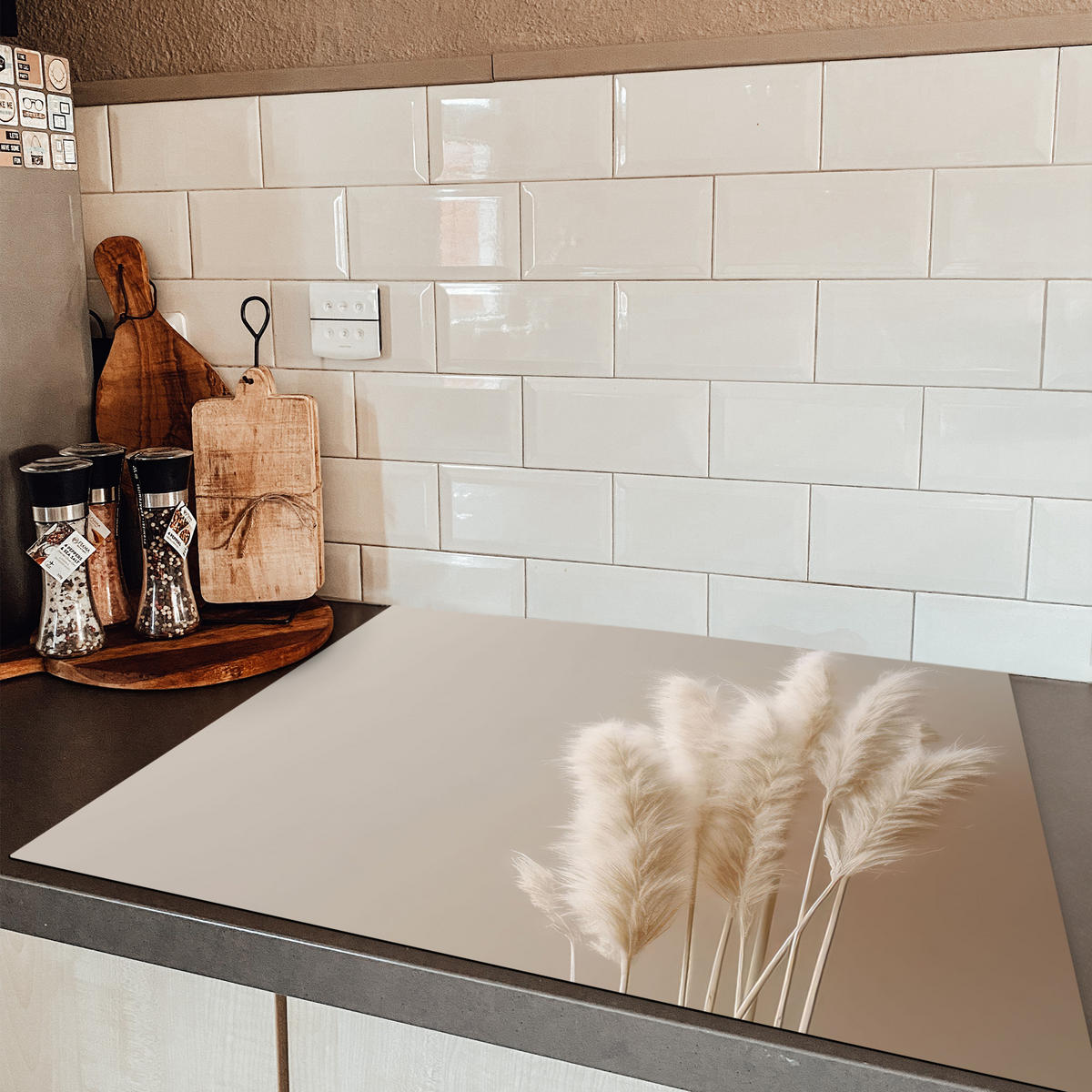 HERDABDECKPLATTE Pampasgras - Federn - Pastell - Weiß 77x59 cm - Creme, Kunststoff (77/59/0.2cm) - MuchoWow