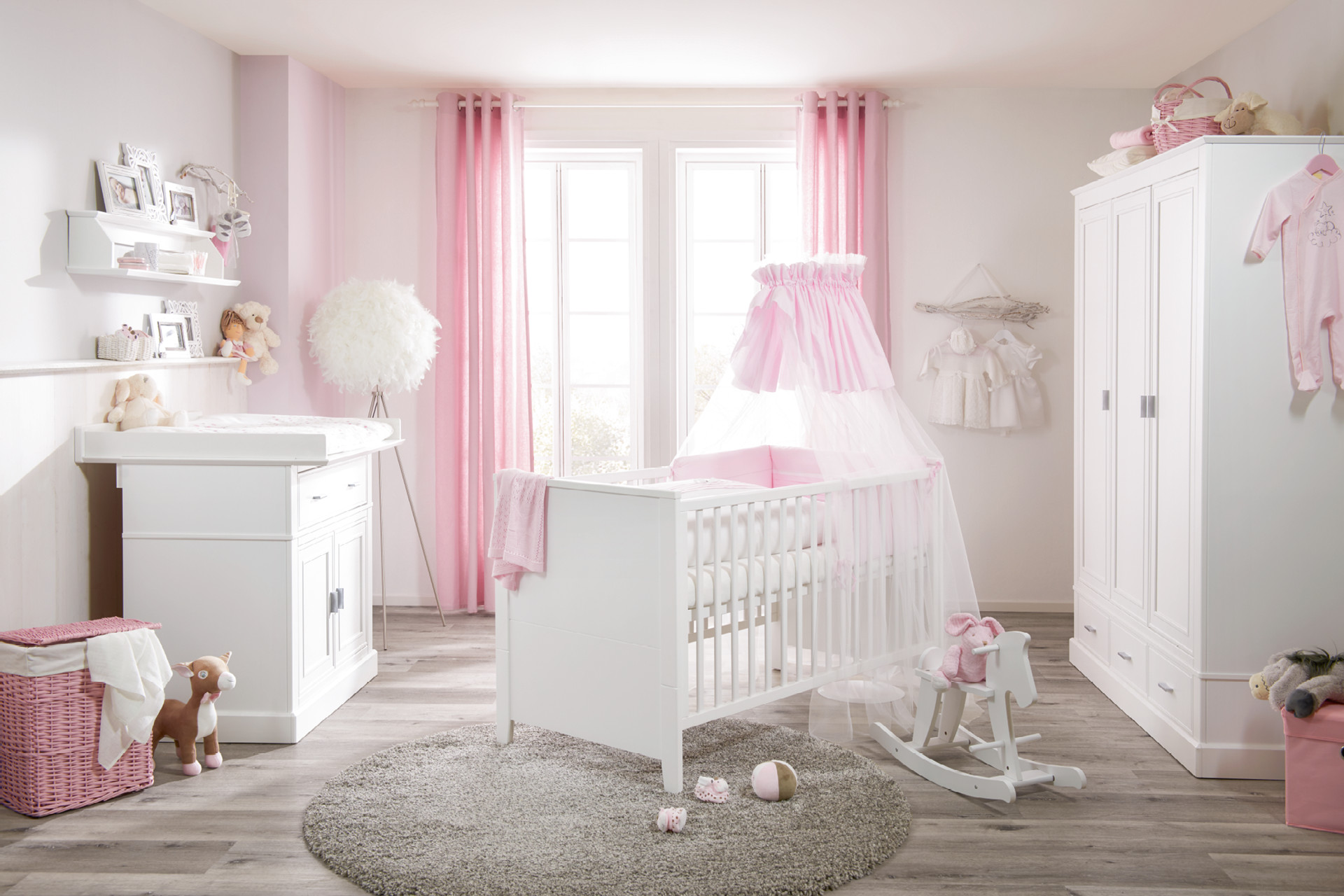Pokojíček pro miminko - holčičku - inspirace