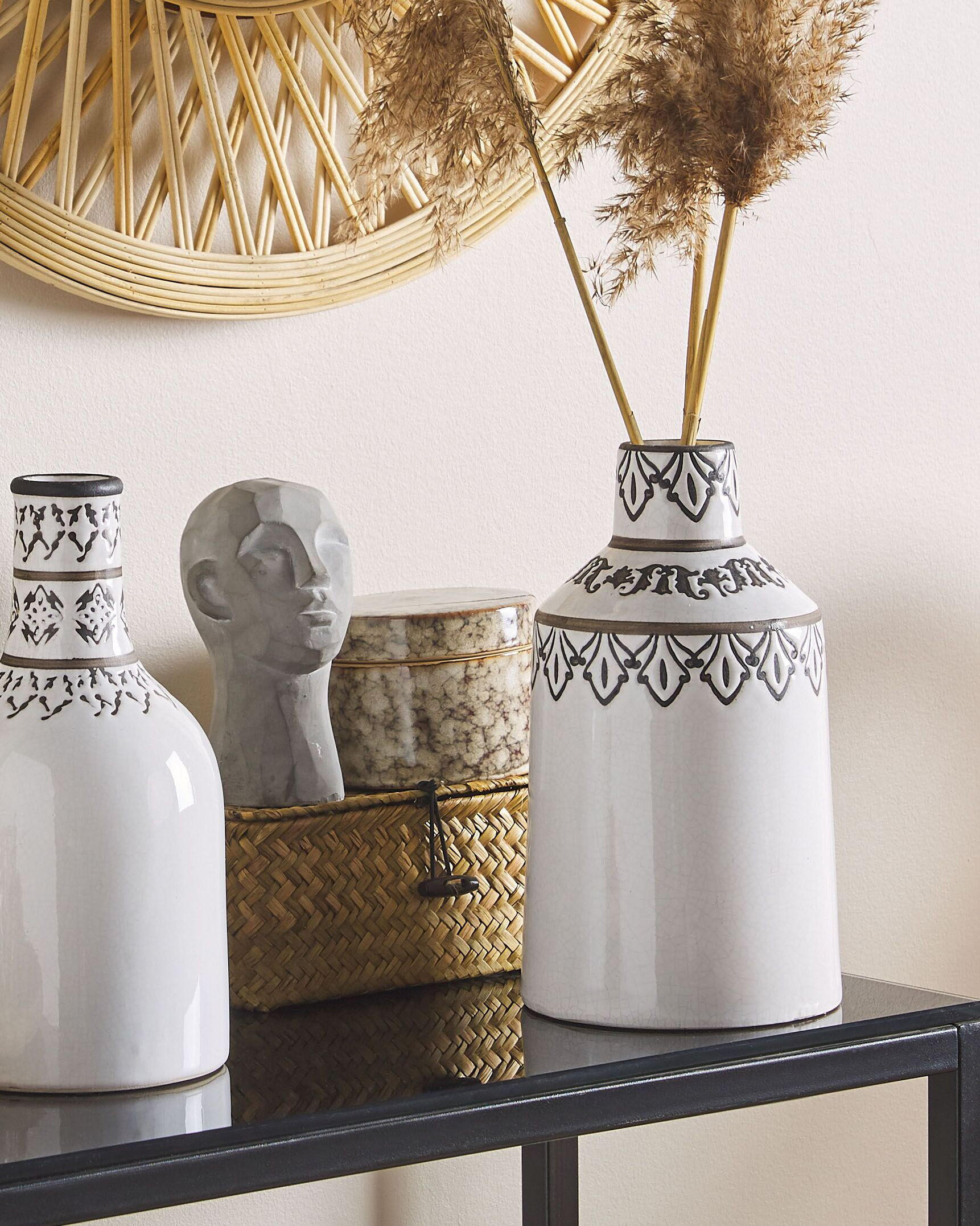 Thumbnail - Beliani Blumenvase, Weiß, Stein, Vintage, 25 cm, Dekoration, Vasen, Keramikvasen