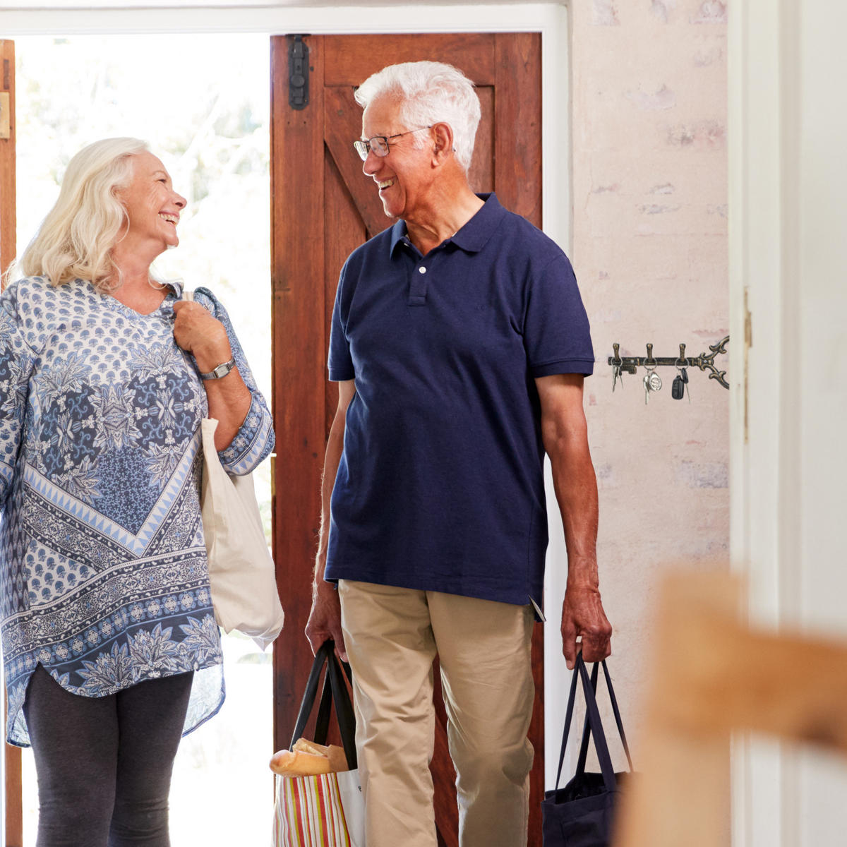 KLÍČOVÁ deska - bílá, kov (33/4.5/12.5cm) - Relaxdays