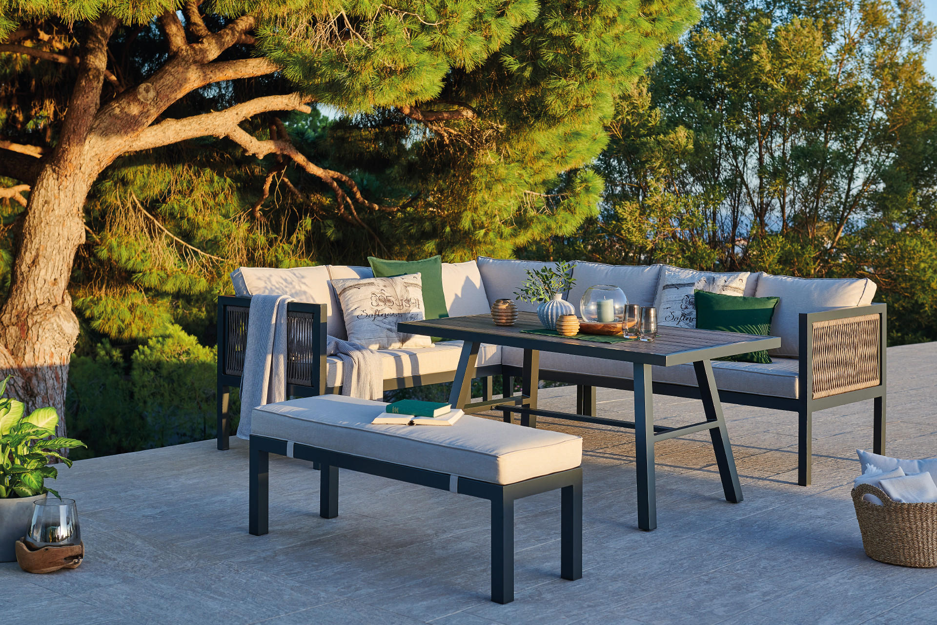 Ambia Garden Loungemöbel