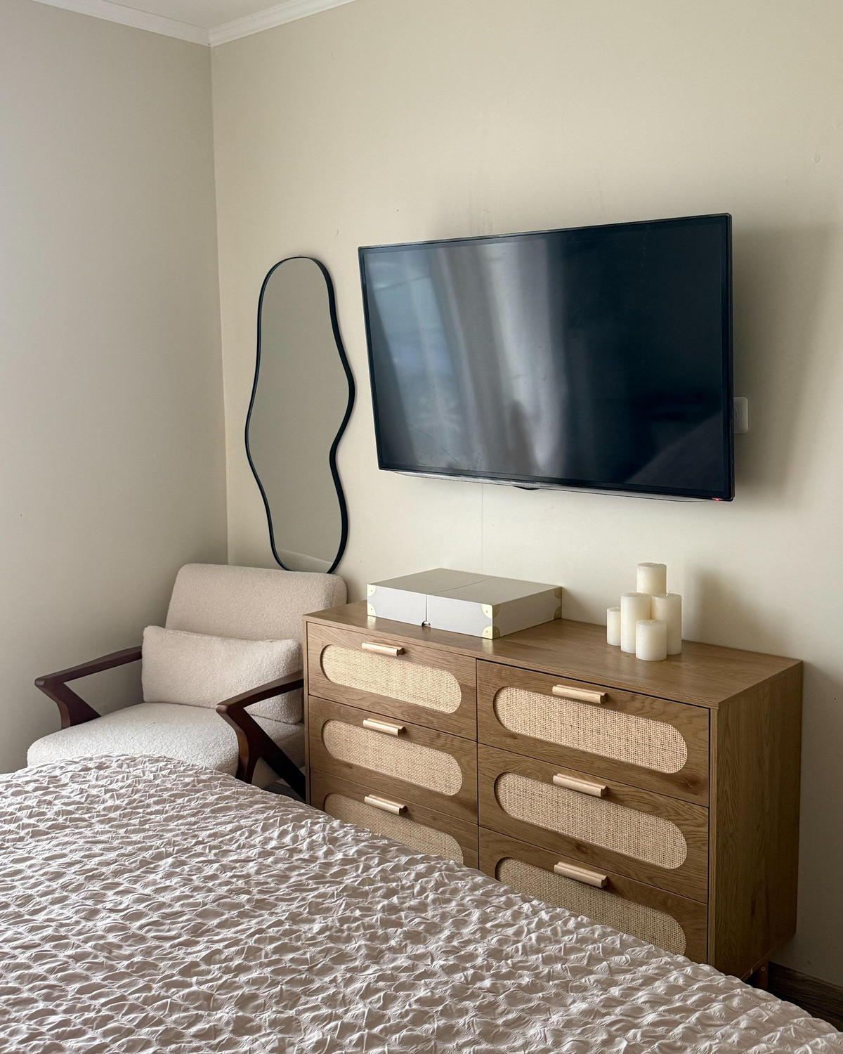 KOMODA s 6 zásuvkami Světle hnědá Costello - světle hnědá, kompozitní dřevo (120/78/40cm) - Beliani