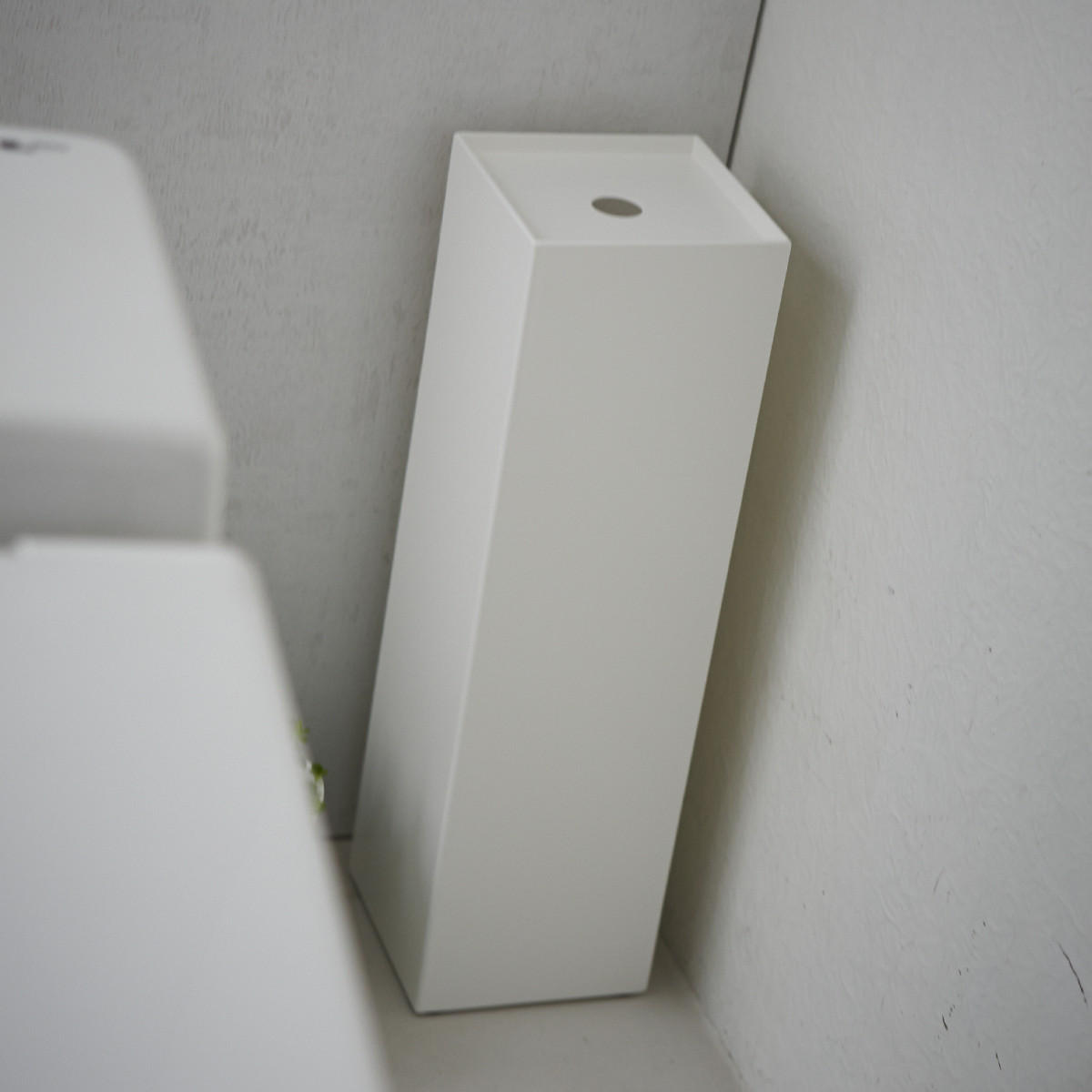 TOILETTENPAPIERHALTER aus Metall - H38,5 cm - Weiß, Metall (11.5/38.5/11.5cm) - Yamazaki