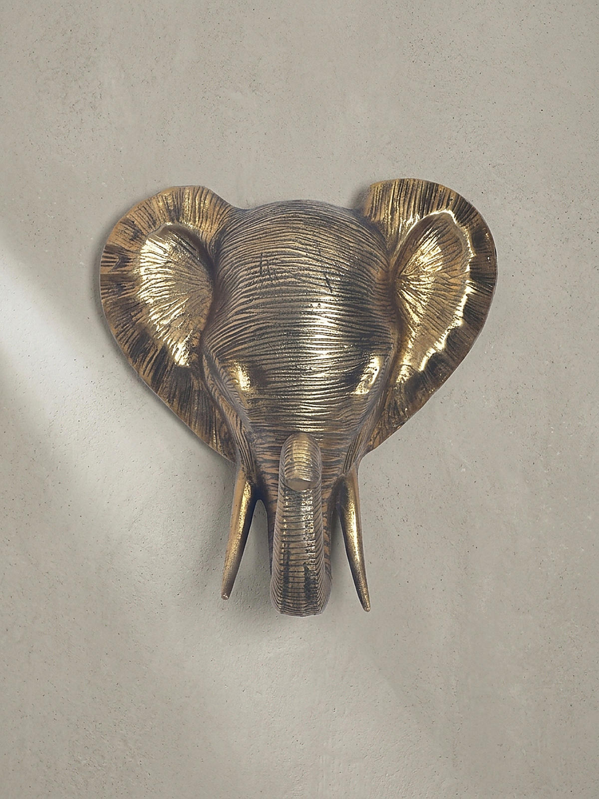 WANDDEKO Elefant Aluminium goldfarben 41 cm im afrikanischen Stil - Goldfarben, Textil (33/41/20cm) - KADIMA DESIGN