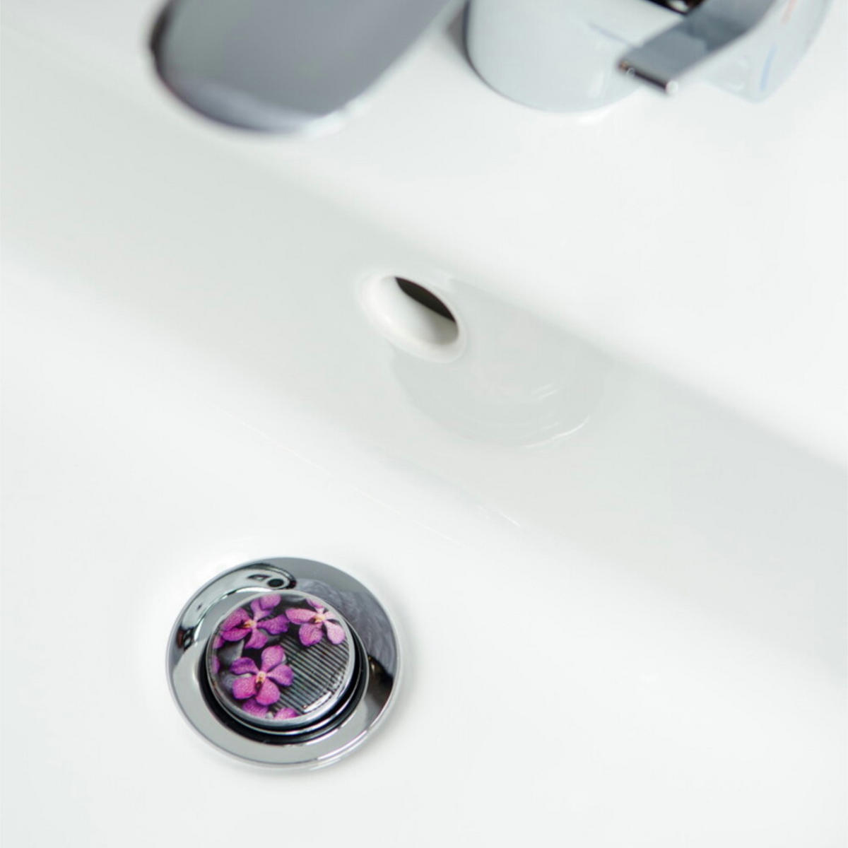 WASCHBECKENSTÖPSEL Vanda - Violett, Kunststoff/Metall (4/7/7cm) - Sanilo