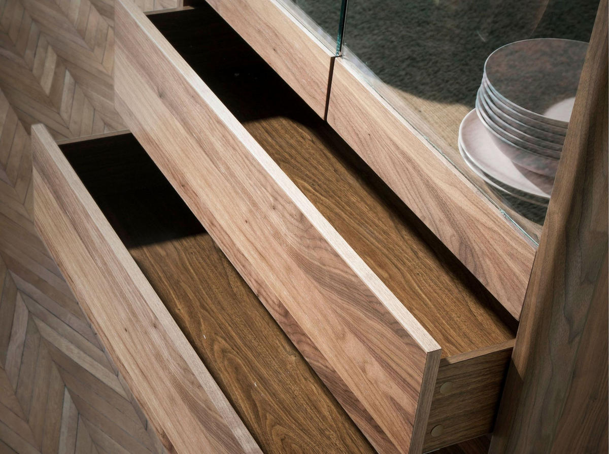 HIGHBOARD Hohe Anrichte aus Nussbaumholz mit Glasplatte aus Marmorimitation und Innenbeleuchtung 99/40/161 cm - Transparent/Walnussfarben, Holz (99/161/40cm) - ANGEL CERDA