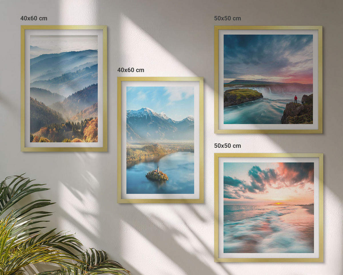 BILDER SET 4er Set - 50x50 cm & 40x60 cm Goldrahmen - Berglandschaften, Wasserfälle - Goldfarben, Kunststoff (50/50cm) - TULUP