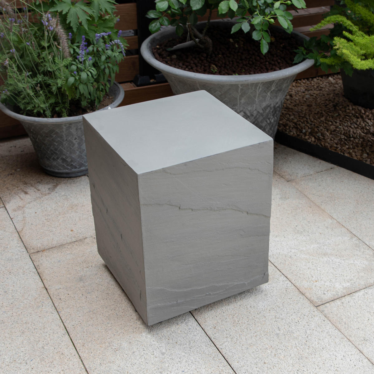 BEISTELLTISCH COLORADO aus GF-Beton, Wetterbeständig, 35x35x46 cm - Grau, Naturmaterialien (35/35/46cm) - Elementi