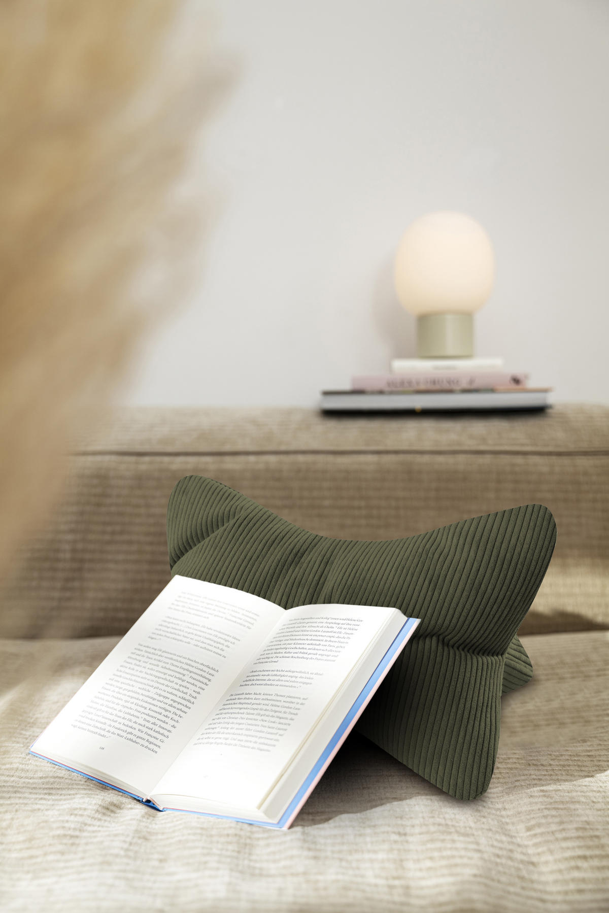 KISSEN Leseknochen Inga dunkelgrün - Grün, Textil (22/42cm) - Magma Heimtexx