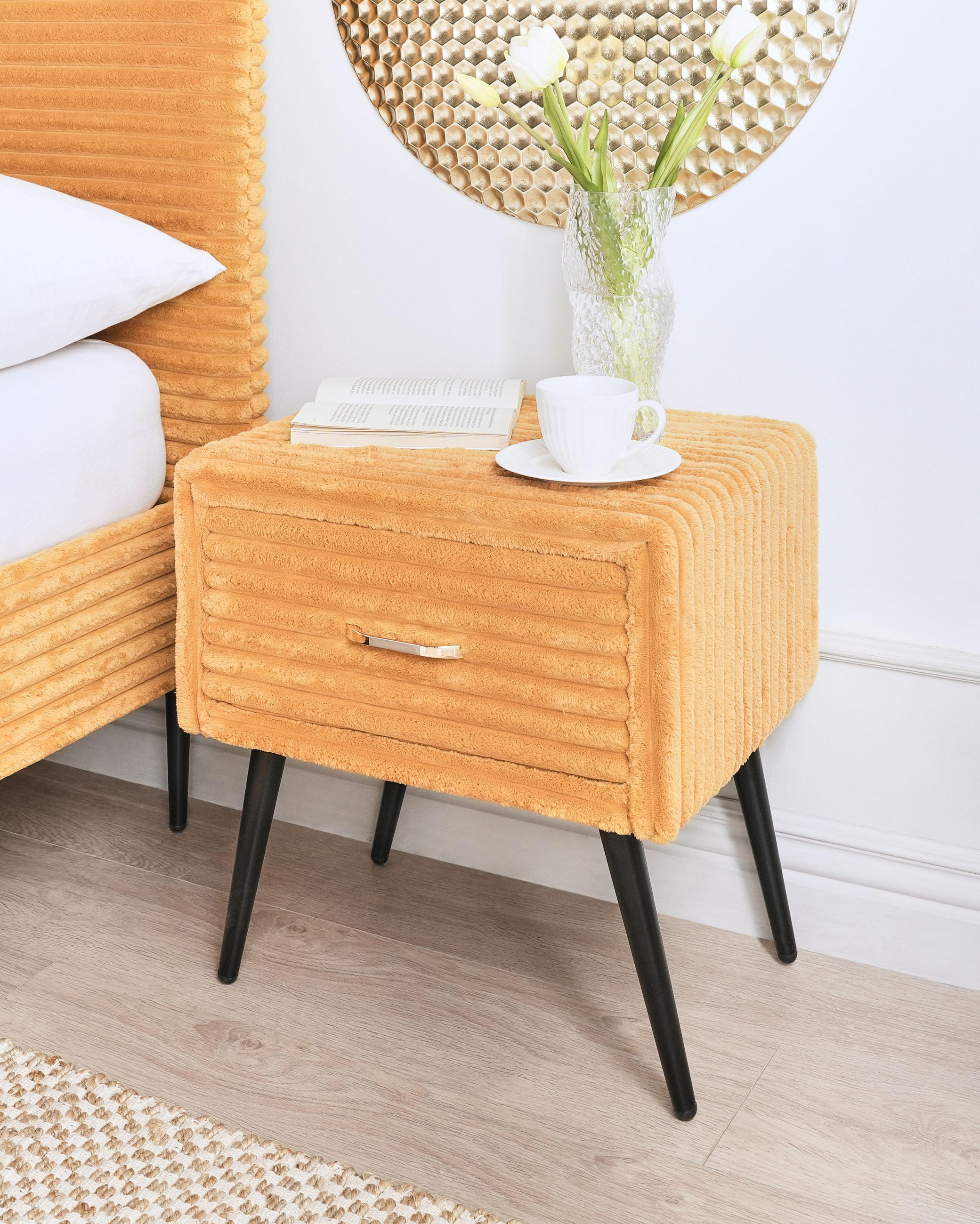 NACHTTISCH Orange/Schwarz Flayat - Schwarz/Orange, Textil (46/49/38cm) - Beliani