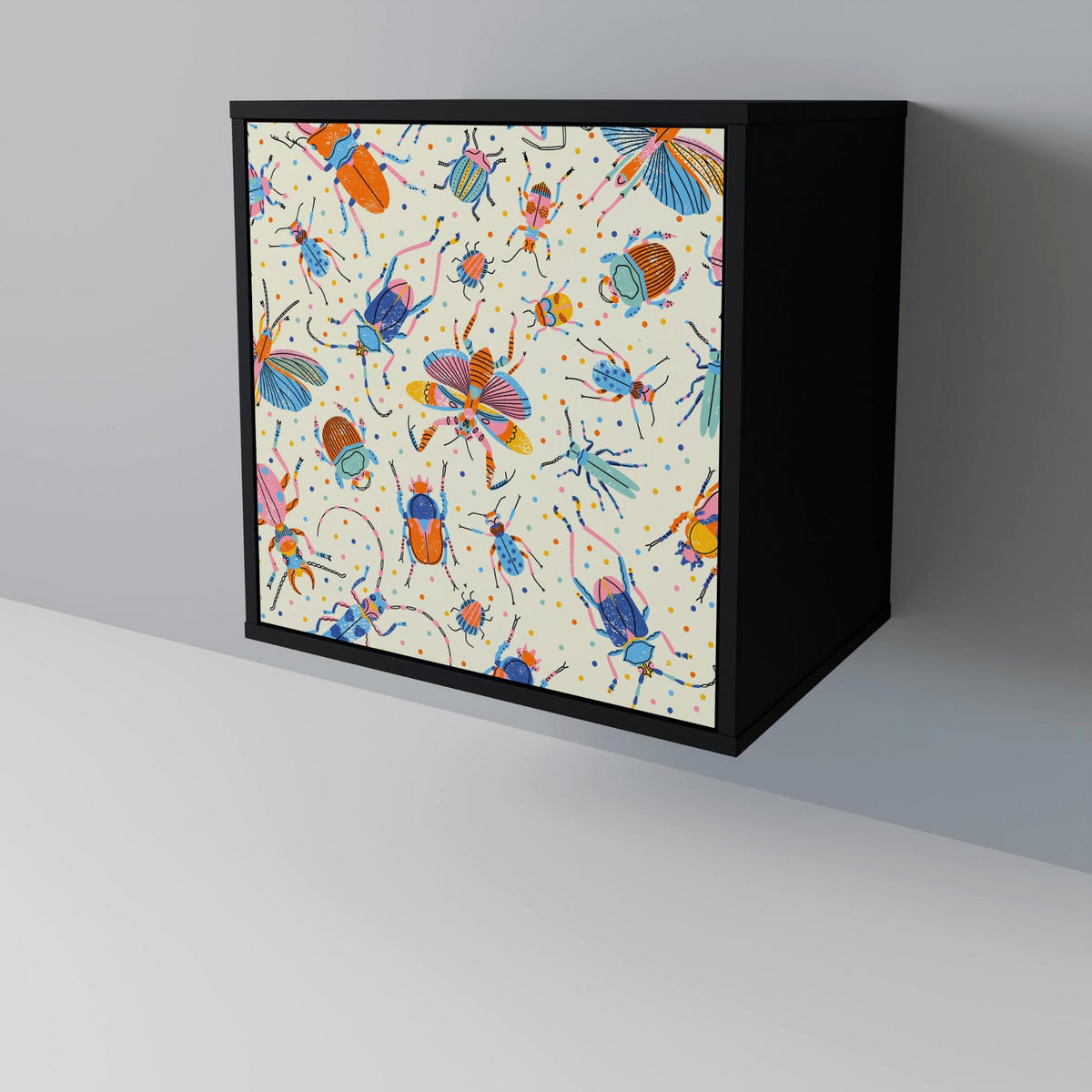 SIDEBOARD COLORFUL INSECTS, Schwarz, 57,5x42x72,5 cm, Schwarze Metallfüße - Multicolor/Schwarz, Holzwerkstoff/Metall (57.5/72.5/42cm) - SpaceRebels
