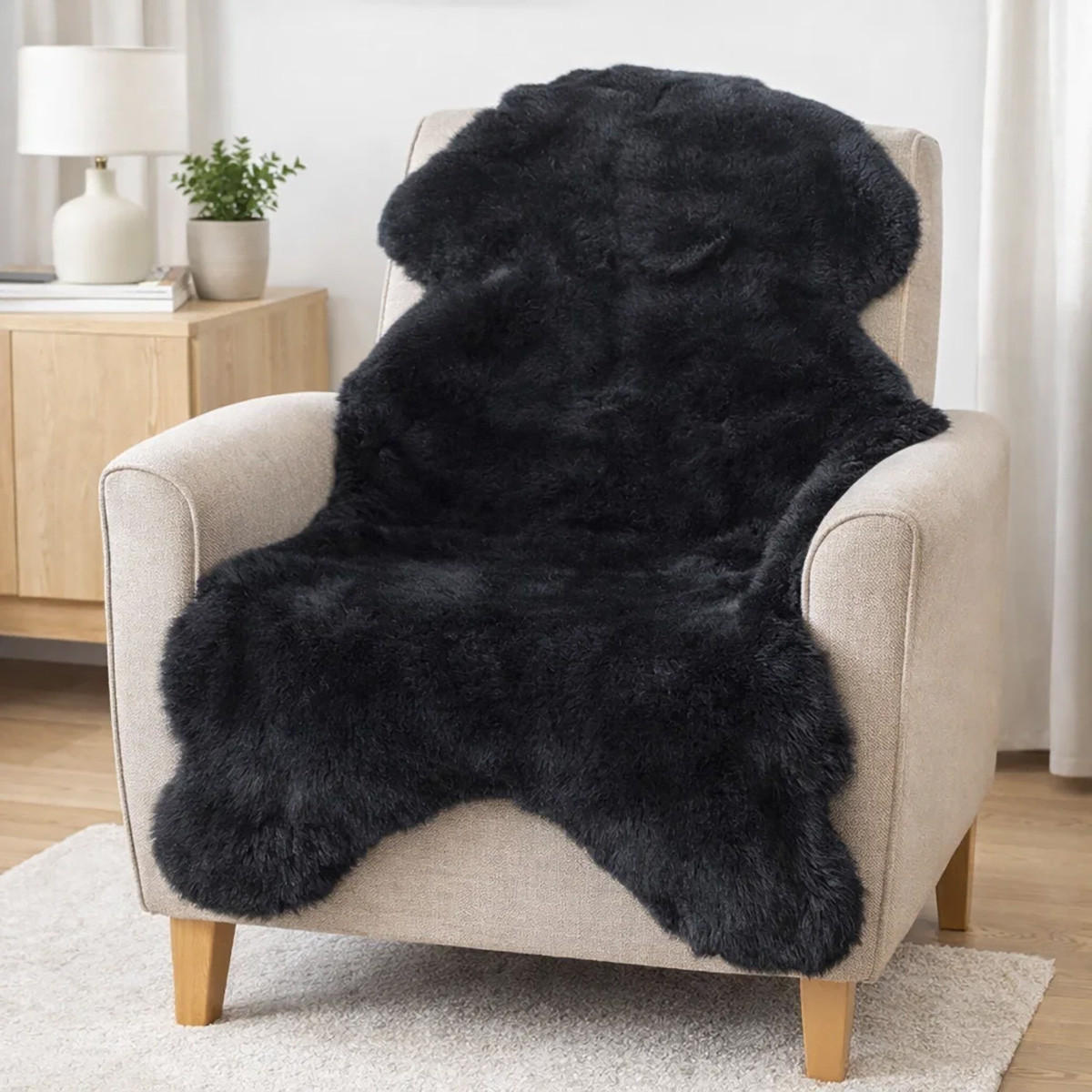 SCHAFFELL Premium Merino Lammfell Schwarz Dyed geschoren ca. 115 cm - Schwarz, Fell (65/115cm) - Provellus