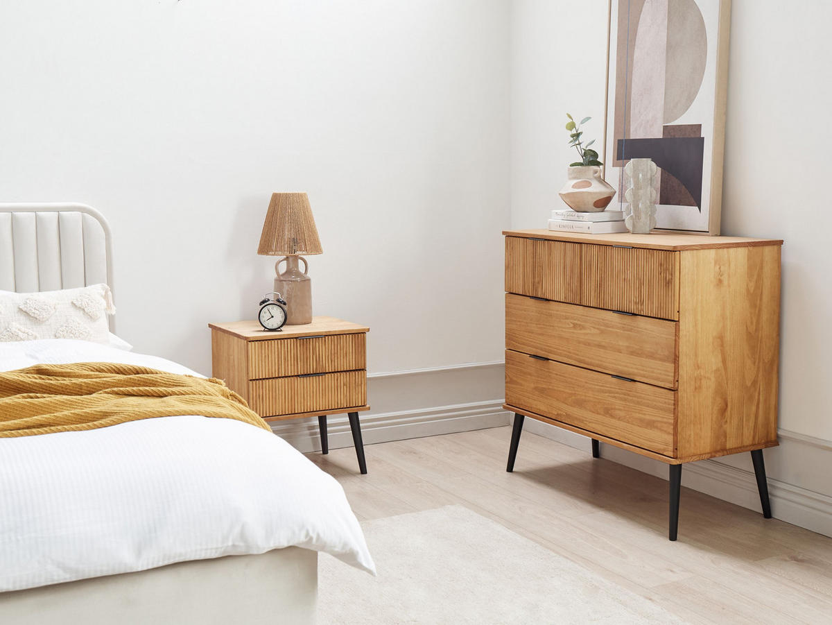 KOMMODE mit 4 Schubladen Kiefernholz Braun Timmins - Hellbraun, Holz (100/91/45cm) - Beliani