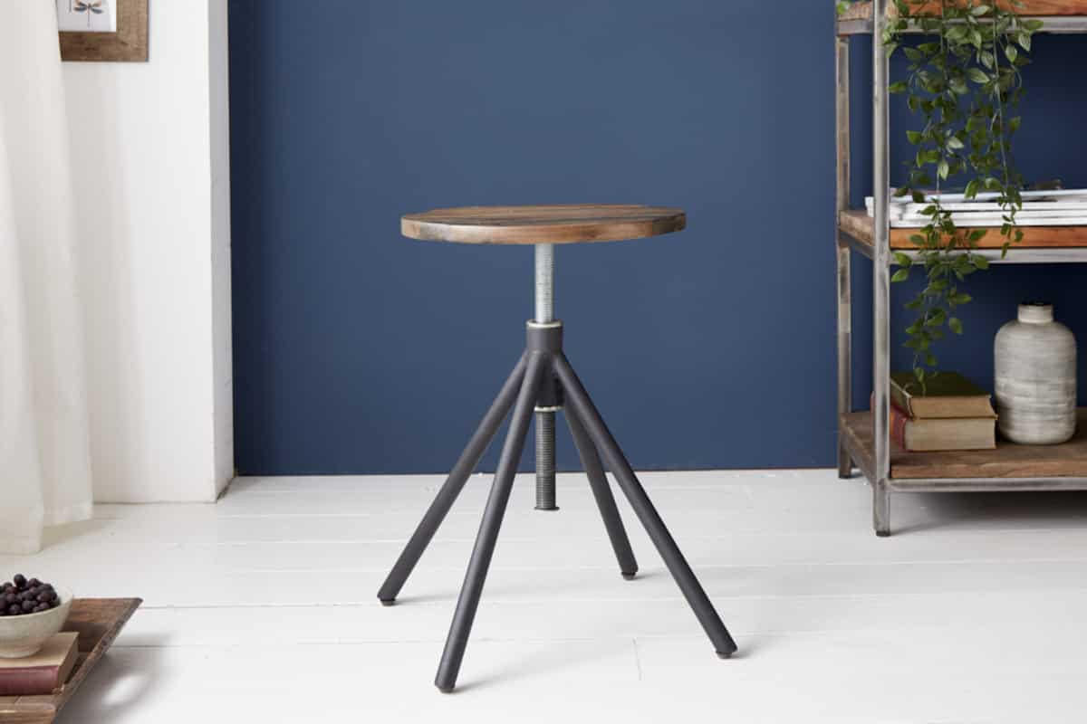 HOCKER FACTORY Akazie - Schwarz/Braun, Holz/Metall (34/38/34cm) - riess-ambiente