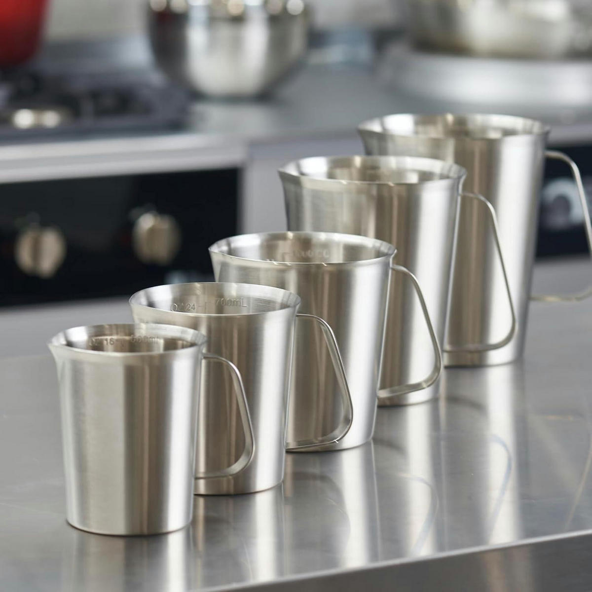 MESSBECHER Edelstahl 1500 ml mit Griff und Ausguss - Silberfarben, Metall (1.5L)