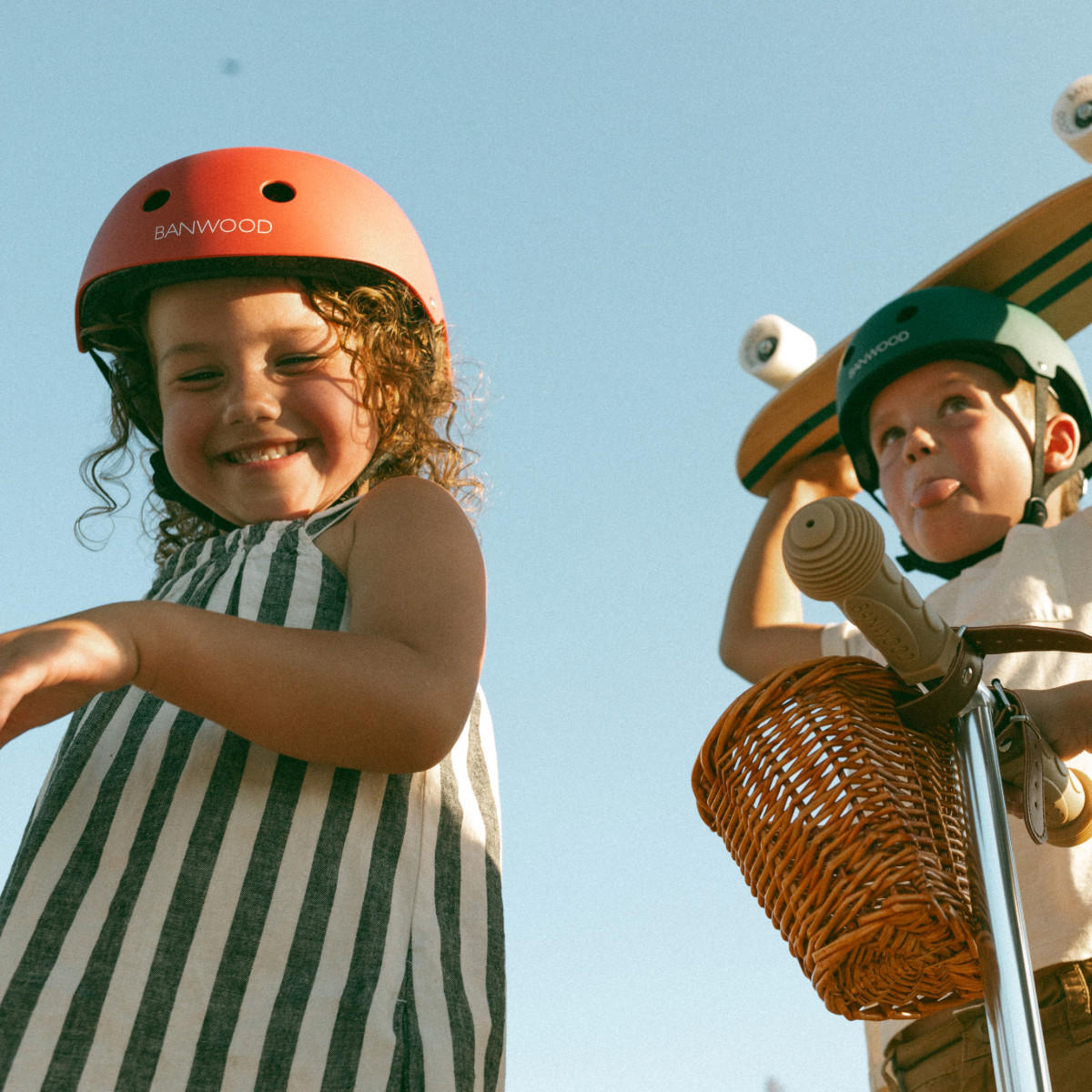 FAHRRADHELM für Kinder 3-7 Jahre, Rot - Rot, Kunststoff (21/24cm) - Banwood