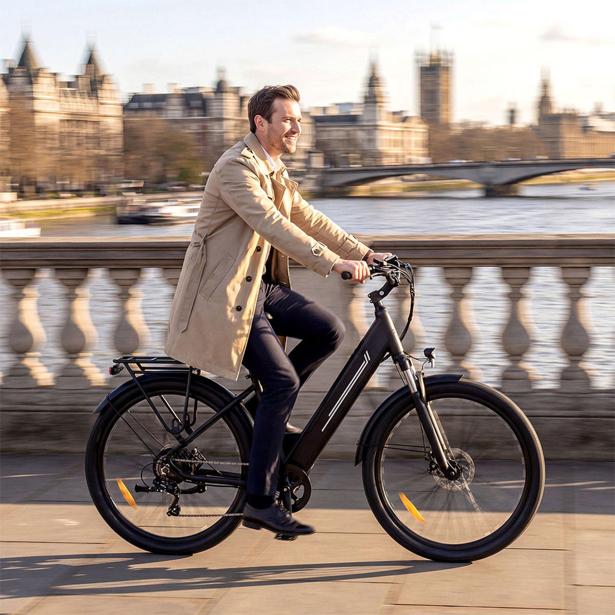 E-BIKE mit hydraulischen Scheibenbremsen, 100 km Reichweite & 80 mm Federweg (Schwarz) - Schwarz, Kunststoff (85cm) - Touroll