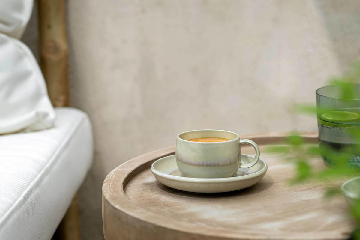 ESPRESSOUNTERTASSEN Perlemor Alga grün ø 12 cm 6er Set - Grün, Keramik (12cm) - like.Villeroy & Boch