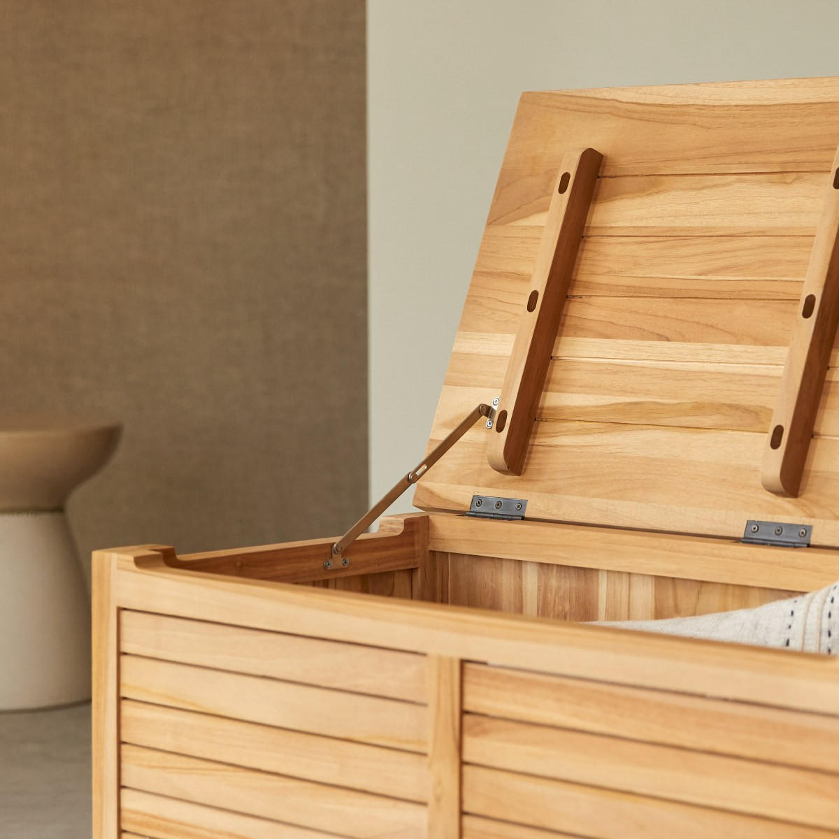 TRUHE Suzette Hellbraun aus Teak - Hellbraun, Holz (80/45/40cm) - Tikamoon