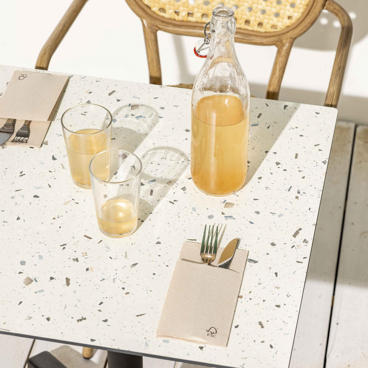 TISCHPLATTE 60 x 60 cm, Terrazzo - Weiß, Kunststoff (60/60/1.25cm) - Oviala