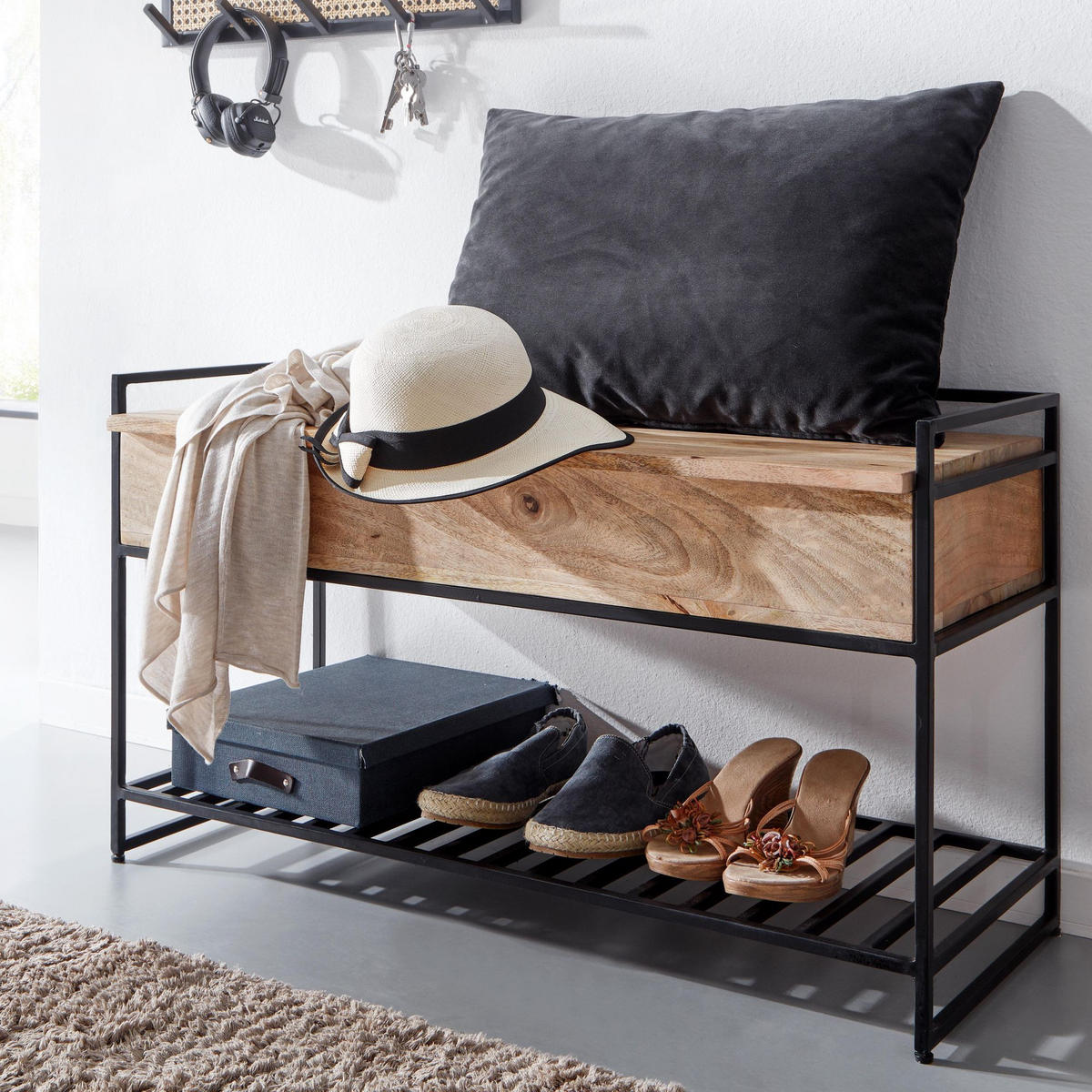 FLURBANK Holz Metall Sitzfläche hochklappbar, Beige 90x38x52 cm - Beige/Schwarz, Holz/Metall (90/52/38cm) - KADIMA DESIGN