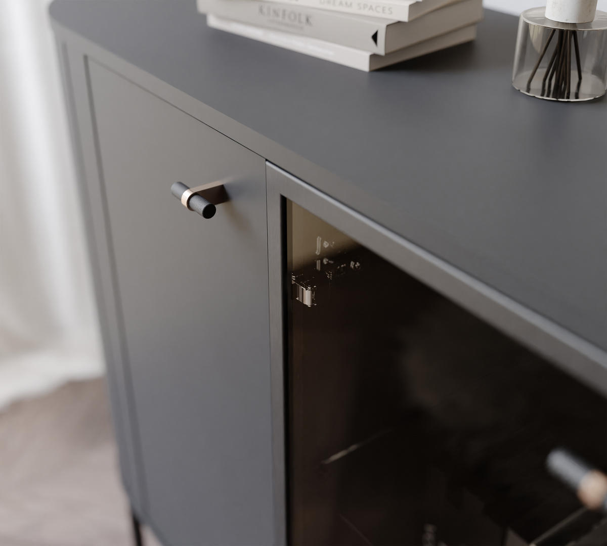 KOMMODE dreitürig, Schwarz mit LED-Beleuchtung - Schwarz, Holzwerkstoff (190/81/40cm) - Idohome
