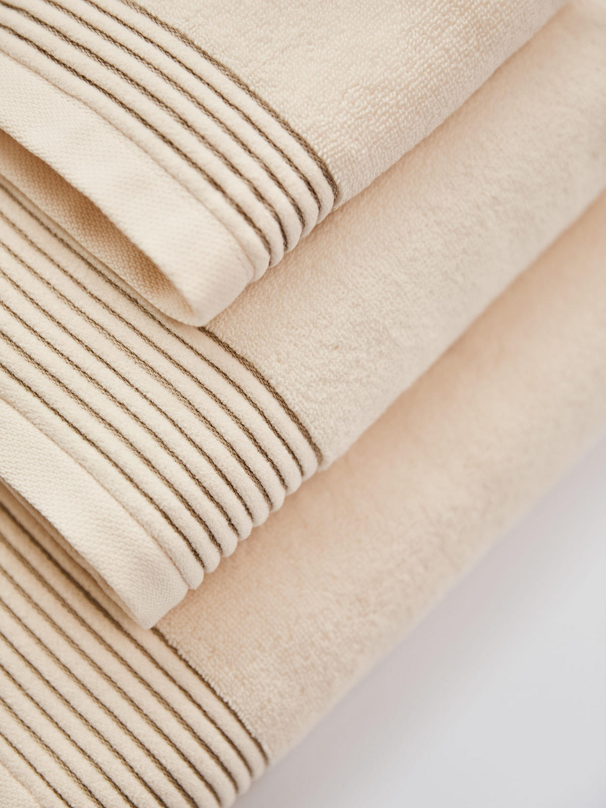 BADETUCH Serene Bliss, 100x150cm, Baumwolle, Dunkelbeige - Champagner, Textil (70/140cm) - SOWL