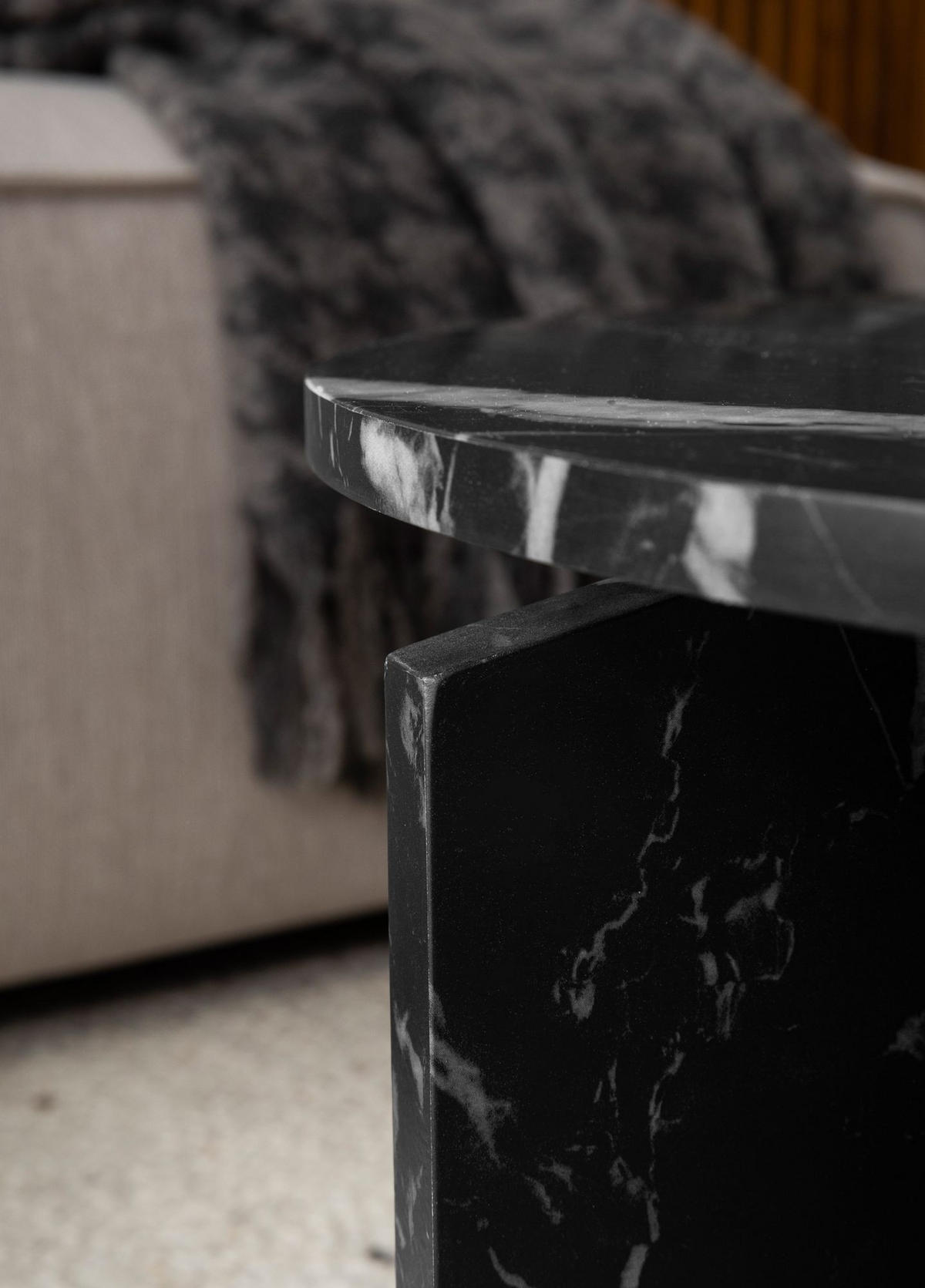 COUCHTISCH rund in Stein-Optik – modernes Design in Großformat, Schwarz 60x60x33 cm - Schwarz, Holzwerkstoff (60/60/33cm) - KADIMA DESIGN