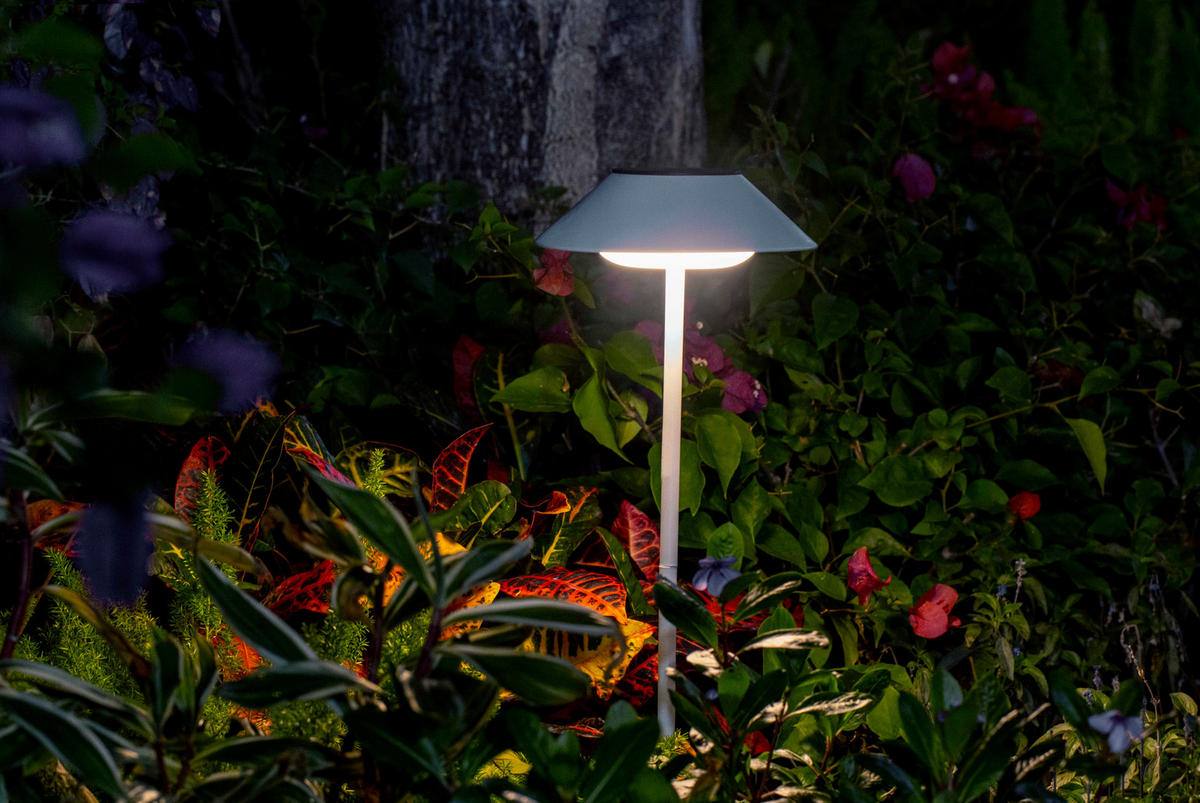 LED-SOLAR-GARTENLEUCHTE Tischleuchte weiß - Weiß, Kunststoff (5/5/5cm) - Northpoint