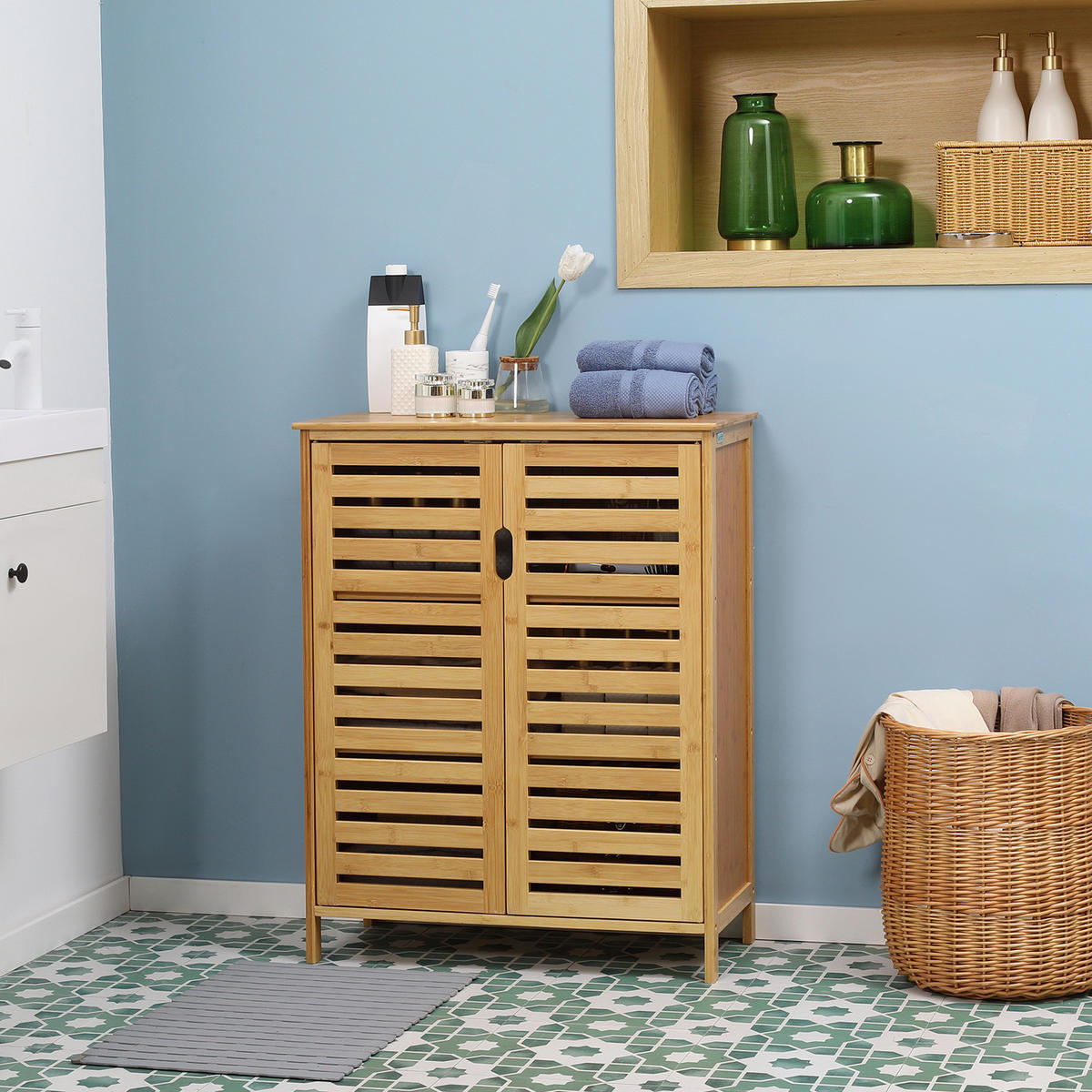 BADEZIMMERSCHRANK Badschrank Beistellschrank mit 2 Lamellentüren, 2 Innenregalen - Naturfarben, Naturmaterialien (32/86/68cm) - Kleankin