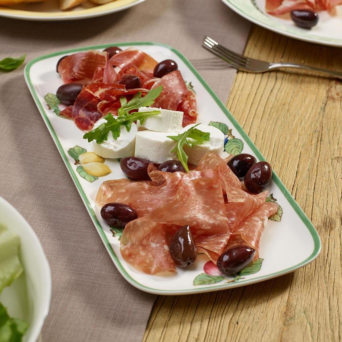 KUCHENPLATTE French Garden weiß-bunt - Multicolor/Weiß, Keramik (15.8/1.8/34.5cm) - Villeroy & Boch