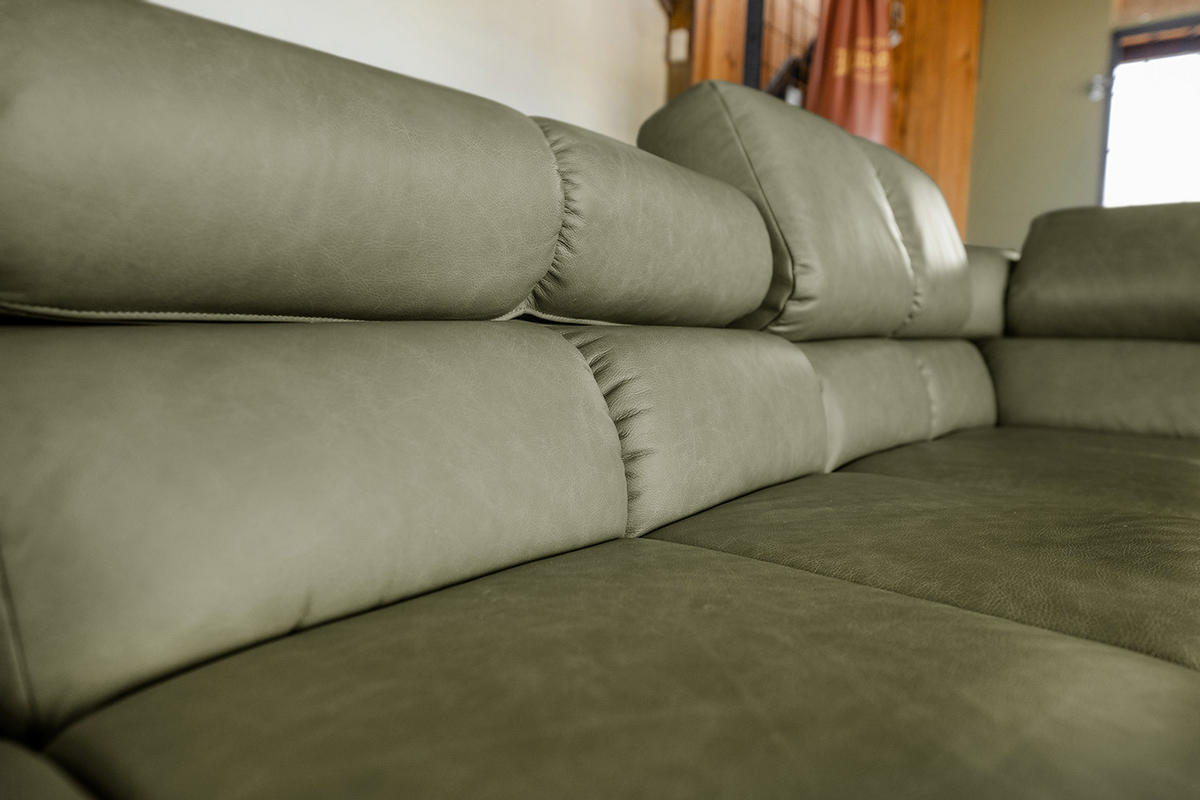 ECKSOFA NELSON Grün Leder Relaxfunktion - Schwarz/Olivgrün, Leder/Metall (321/216cm) - KAWOLA