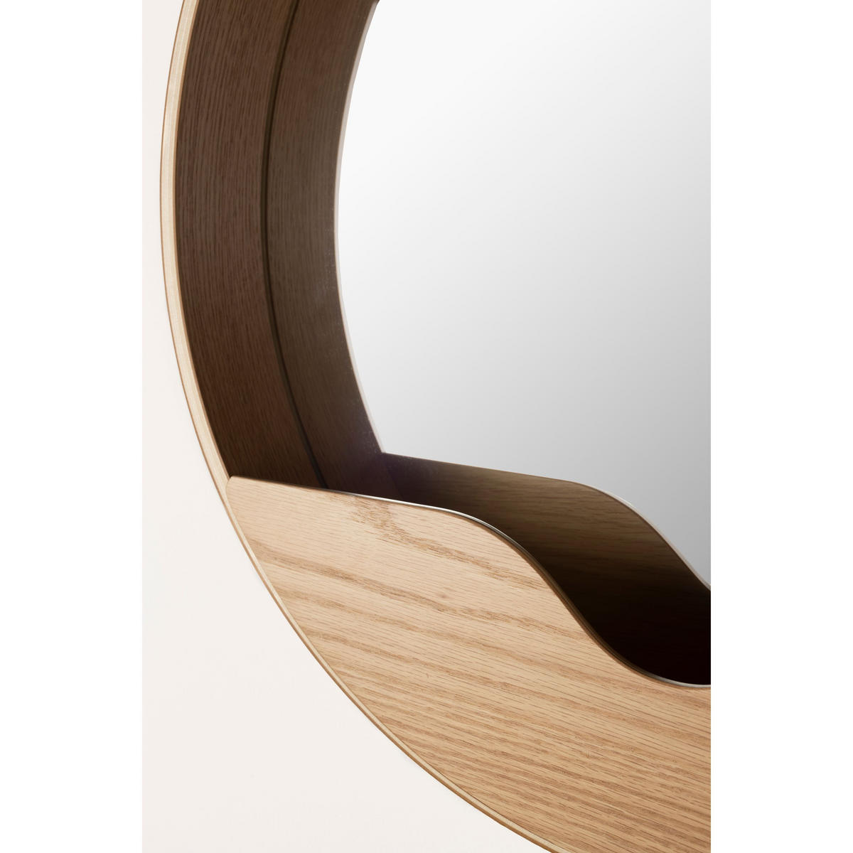 WANDSPIEGEL Round 40 cm - Braun, Holzwerkstoff (40/40/8cm) - Zuiver