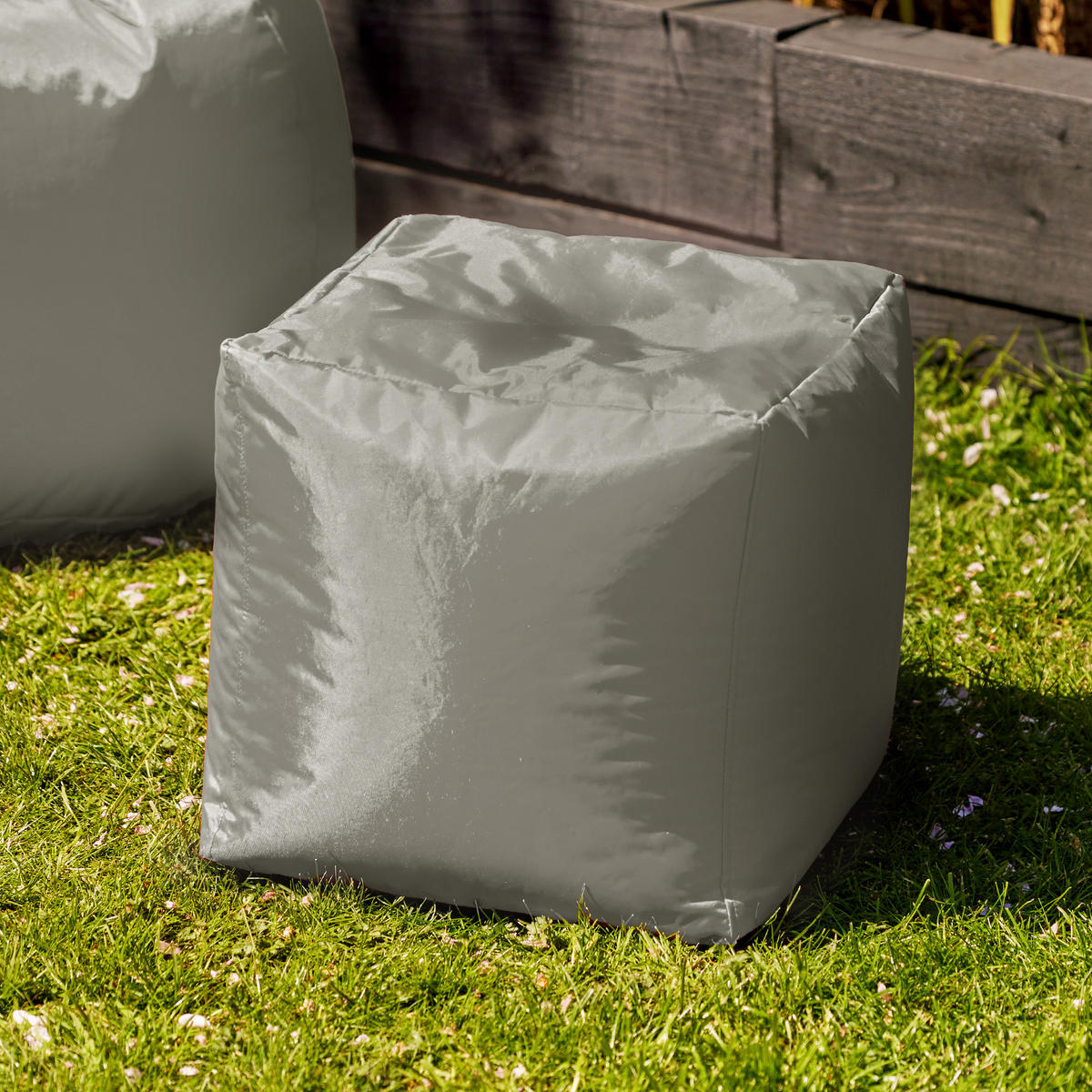 SITZPOUF Outdoor Würfel - Hellgrau/Grau, Kunststoff (38/38/38cm) - Veeva